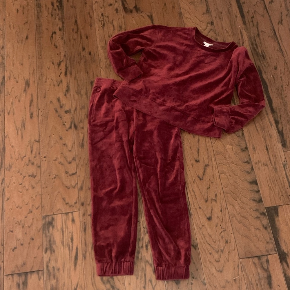Cat & Jack Maroon Velour Lounge set - Top (L) Pant (M)